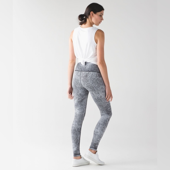lululemon athletica Pants - NWOT lululemon Wunder Under Pant (Hi-Rise)